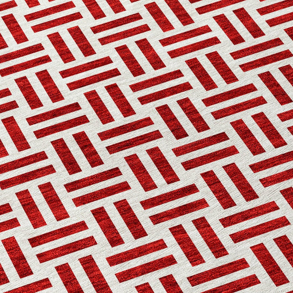 HomeRoots 5' Modern Red and Ivory Geometric Area Rug – Durable, Washable Design for Indoor and Outdoor Use 8' Round 614775