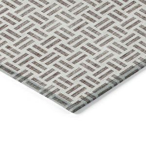 HomeRoots 5' Taupe and Ivory Geometric Area Rug - Stylish, Washable, Indoor/Outdoor Comfort for Any Space 8' X 10' 614788