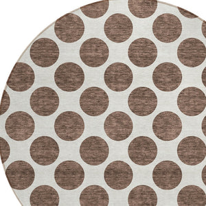 HomeRoots 5' Durable Brown and Ivory Polka Dot Area Rug – Washable, Stylish for Indoor and Outdoor Spaces 8' Round 614883