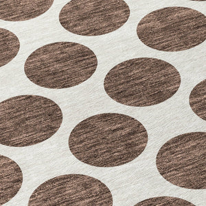 HomeRoots 5' Durable Brown and Ivory Polka Dot Area Rug – Washable, Stylish for Indoor and Outdoor Spaces 8' Round 614883
