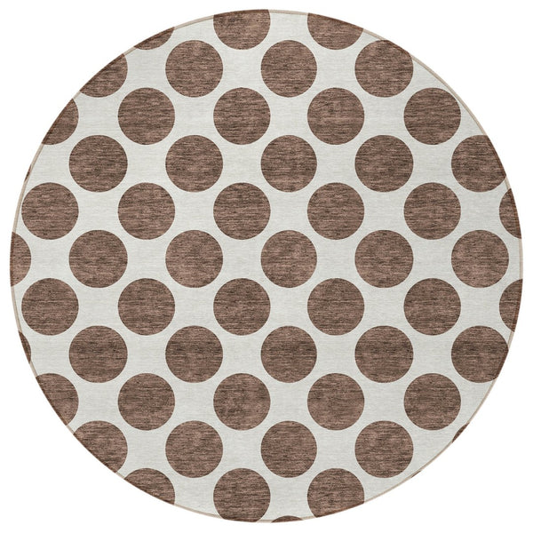 HomeRoots 5' Durable Brown and Ivory Polka Dot Area Rug – Washable, Stylish for Indoor and Outdoor Spaces 8' Round 614883