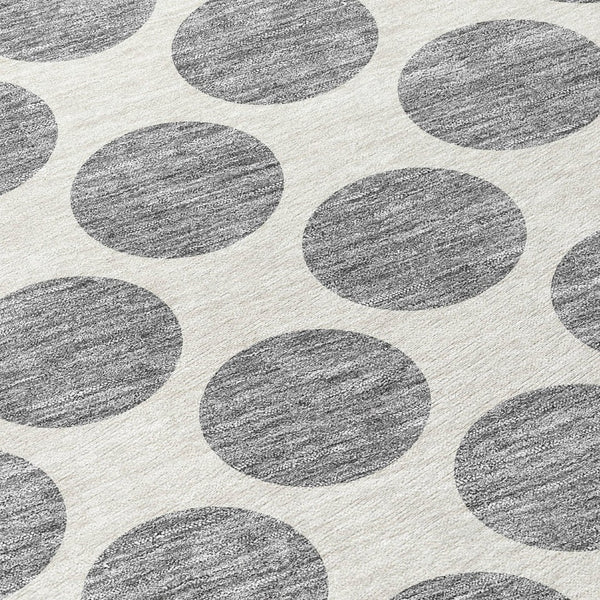 HomeRoots 5' Gray and Ivory Polka Dot Washable Area Rug - Versatile, Durable Design for Indoor and Outdoor Use 8' Round 614901