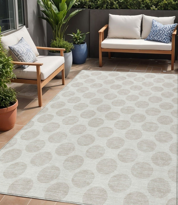 HomeRoots 5' Stylish Ivory and Beige Polka Dot Washable Area Rug for Indoor and Outdoor Spaces, Durable Design 5' X 8' 614906