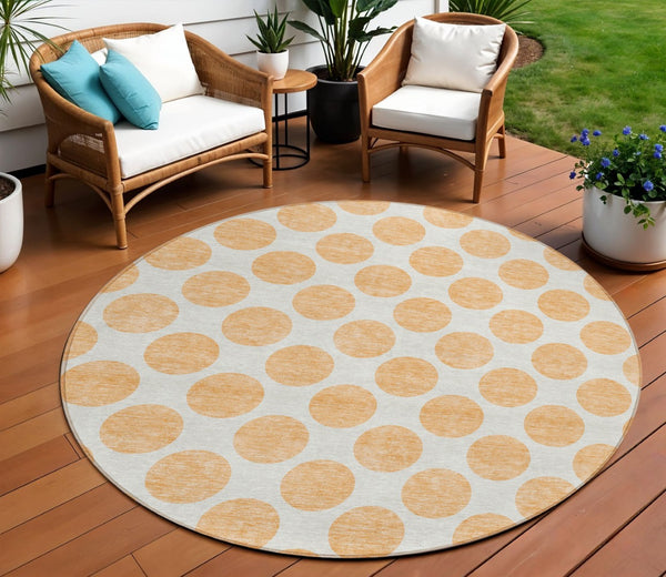 HomeRoots 5' Peach and Ivory Polka Dot Washable Area Rug for Indoor & Outdoor High-Traffic Spaces 8' Round 614931