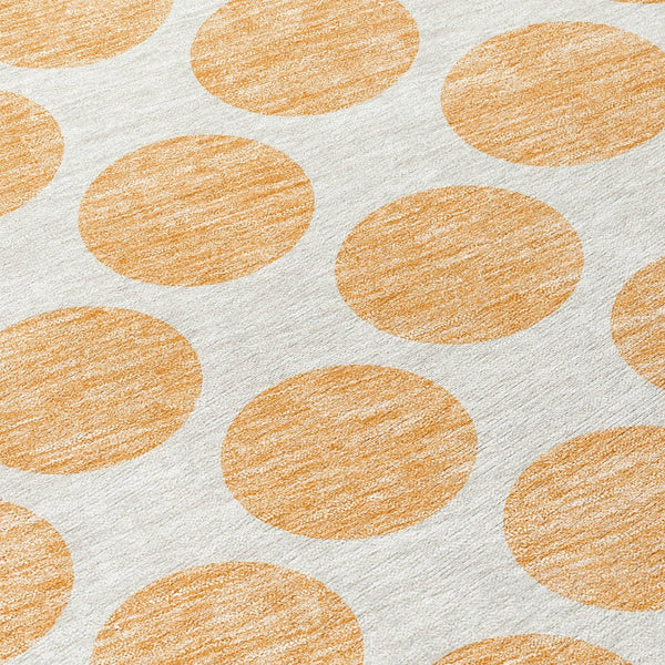 HomeRoots 5' Peach and Ivory Polka Dot Washable Area Rug for Indoor & Outdoor High-Traffic Spaces 8' Round 614931