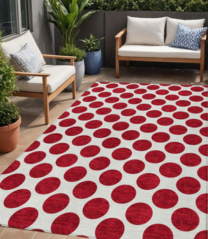 HomeRoots 5' Polka Dot Washable Area Rug in Red and Ivory - Durable, Stain-Resistant for Indoor/Outdoor Use 5' X 8' 614936