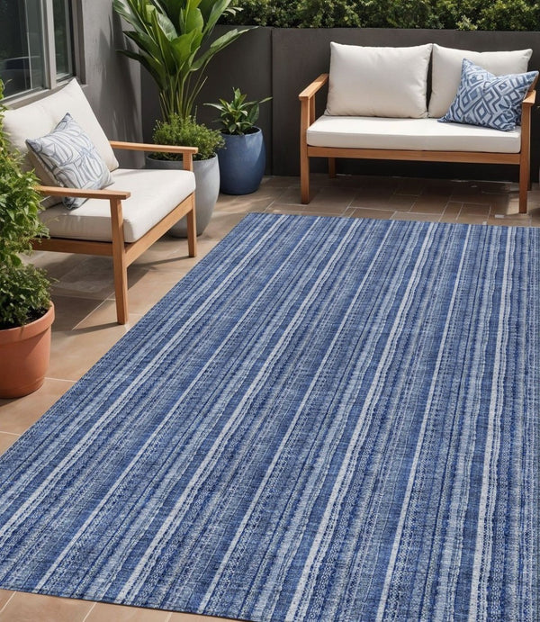 HomeRoots 5' Denim Blue and Ivory Striped Area Rug - Versatile Washable Design for Indoor and Outdoor Spaces 5' X 8' 615044