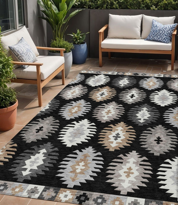 HomeRoots 5' Southwestern Indoor Outdoor Area Rug in Black, Ivory & Taupe - Durable, Washable & Stylish Design 5' X 8' 615117