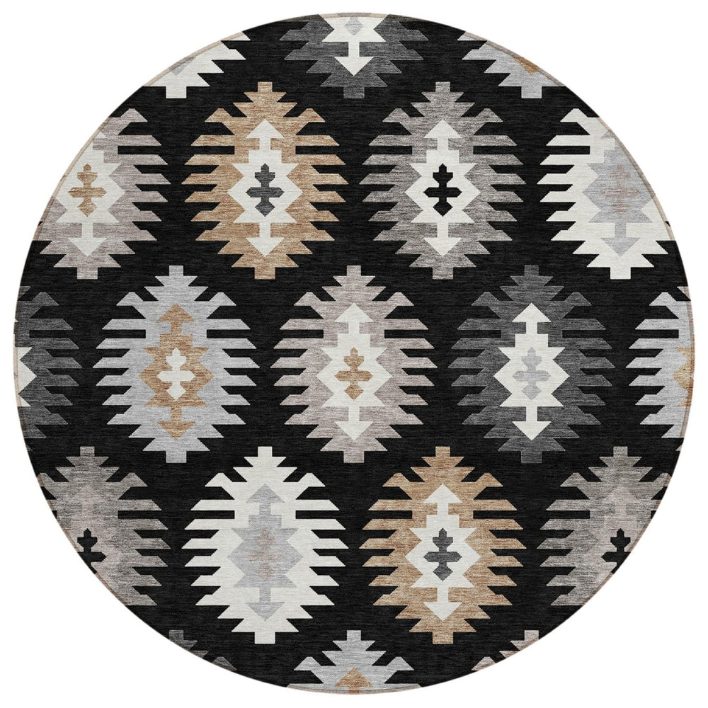 HomeRoots 5' Southwestern Indoor Outdoor Area Rug in Black, Ivory & Taupe - Durable, Washable & Stylish Design 8' Round 615118