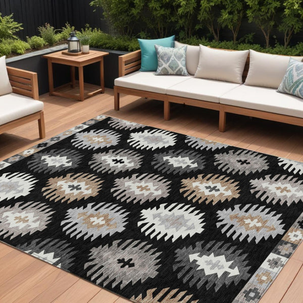 HomeRoots 5' Southwestern Indoor Outdoor Area Rug in Black, Ivory & Taupe - Durable, Washable & Stylish Design 8' X 10' 615119