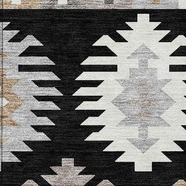 HomeRoots 5' Southwestern Indoor Outdoor Area Rug in Black, Ivory & Taupe - Durable, Washable & Stylish Design 8' X 10' 615119