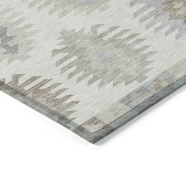 HomeRoots 5' Southwestern Area Rug in Ivory, Khaki & Gray - Durable, Washable Design for Indoor & Outdoor Spaces 5' X 8' 615141