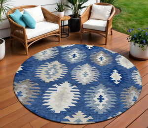 HomeRoots 5' Stylish Southwestern Indoor-Outdoor Area Rug in Navy Blue, Ivory & Gray – Durable & Washable! 8' Round 615160