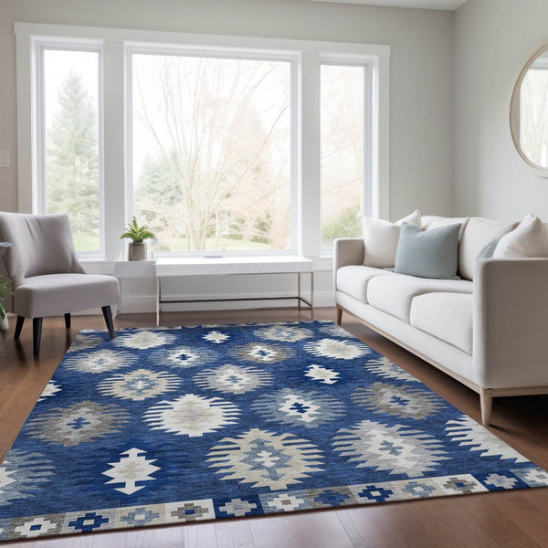 HomeRoots 5' Stylish Southwestern Indoor-Outdoor Area Rug in Navy Blue, Ivory & Gray – Durable & Washable! 8' X 10' 615161