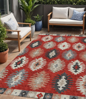 HomeRoots 5' Vibrant Southwestern Washable Area Rug in Red, Ivory, and Salmon for Indoor Outdoor Use 5' X 8' 615165