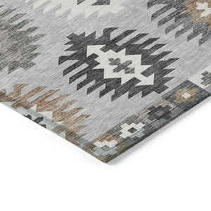 HomeRoots 5' Southwestern Washable Area Rug in Silver Beige and Charcoal – Perfect for Indoor & Outdoor Spaces 9' X 12' 615174