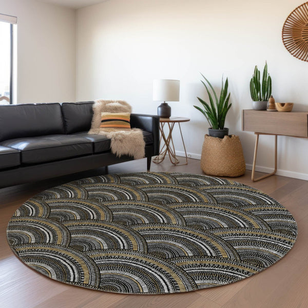 HomeRoots 5' Bold Geometric Black, Ivory & Gold Washable Area Rug for Indoor & Outdoor Style and Durability 8' Round 615184