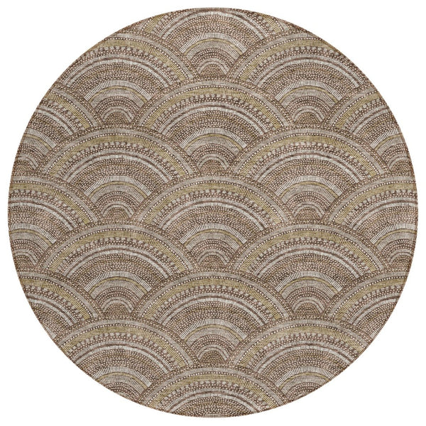 HomeRoots 5' Geometric Washable Area Rug in Brown, Beige, and Taupe - Perfect for Indoor & Outdoor Spaces! 8' Round 615190