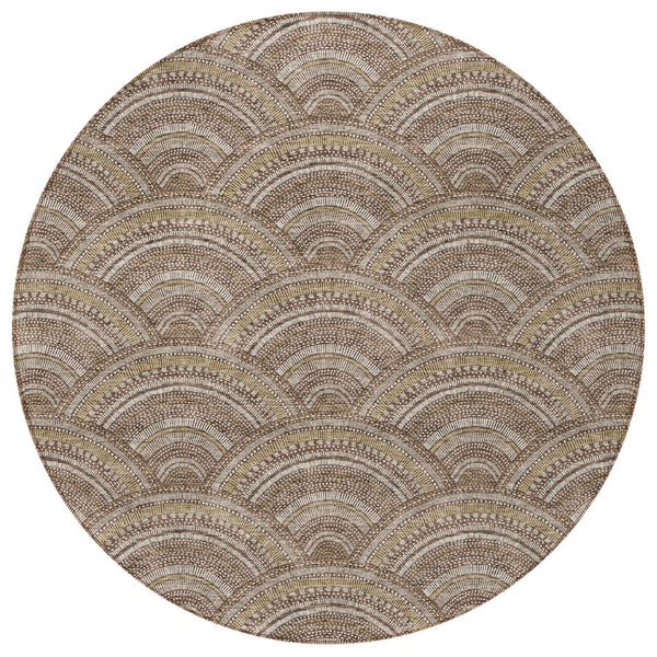 HomeRoots 5' Geometric Washable Area Rug in Brown, Beige, and Taupe - Perfect for Indoor & Outdoor Spaces! 8' Round 615190