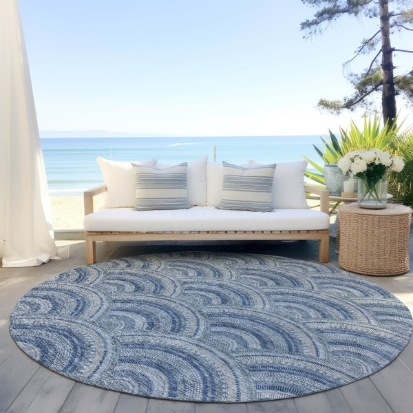HomeRoots 5' Stylish Denim Blue Geometric Washable Area Rug for Indoor and Outdoor Spaces – Durable & Versatile 8' Round 615196
