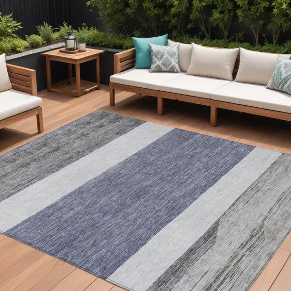 HomeRoots 5' Stylish Denim Blue Abstract Rug – Washable Indoor/Outdoor Solution for Modern Spaces & Durability 8' X 10' 615263