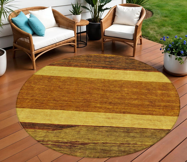 HomeRoots 5' Terra Cotta Gold and Brown Abstract Area Rug - Durable, Washable, Indoor/Outdoor Design for All Spaces 8' Round 615304
