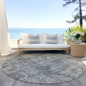 HomeRoots 5' Modern Pewter and Ivory Abstract Washable Area Rug for Indoor and Outdoor High-Traffic Spaces 8' Round 615448