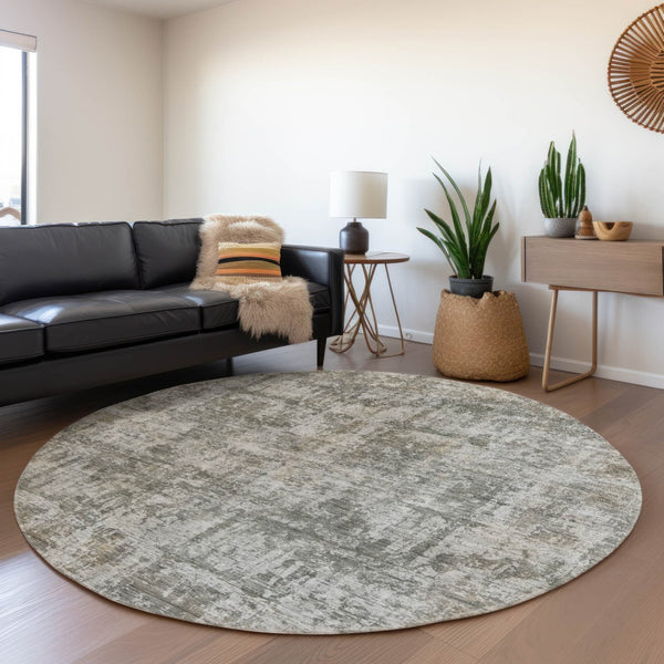 HomeRoots 5' Modern Pewter and Ivory Abstract Washable Area Rug for Indoor and Outdoor High-Traffic Spaces 8' Round 615448