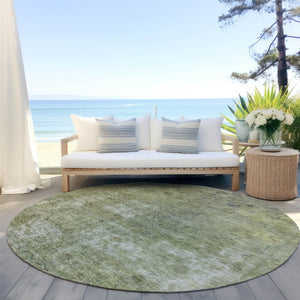 HomeRoots 5' Artichoke Green and Beige Abstract Indoor Outdoor Area Rug - Stylish, Washable, and Durable Design 8' Round 615490
