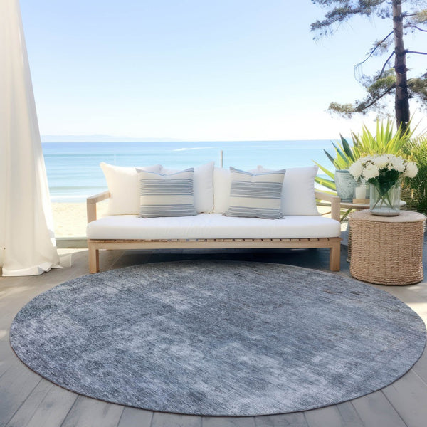 HomeRoots 5' Blue and Gray Abstract Area Rug - Washable, Stain-Resistant, Perfect for Indoor and Outdoor Spaces 8' Round 615502