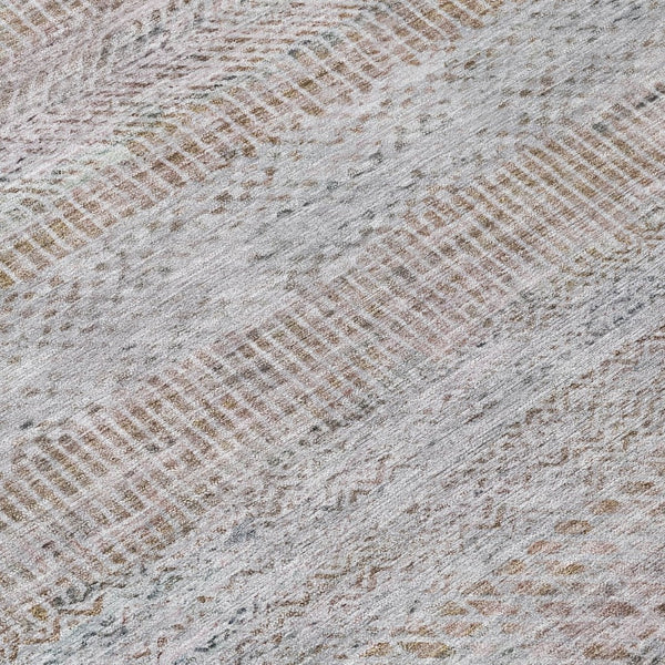 HomeRoots 5' Linen and Gray Striped Area Rug - Stylish, Washable, Durable for Indoor and Outdoor Spaces 8' Round 615670
