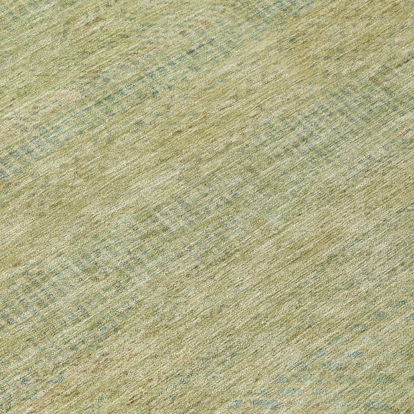 HomeRoots 5' Striped Wheat and Sage Indoor Outdoor Area Rug - Durable, Washable, Perfect for High-Traffic Spaces 8' Round 615676