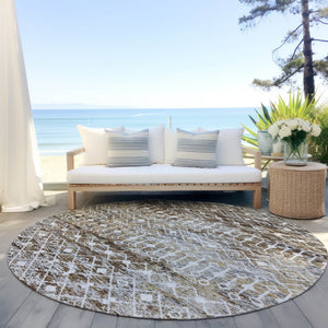HomeRoots 5' Brown and Beige Argyle Area Rug - Durable, Washable, Versatile Design for Indoor and Outdoor Use 8' Round 615796