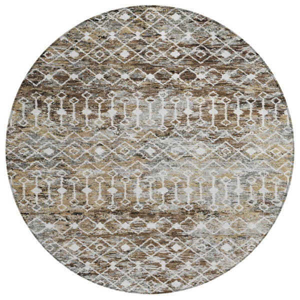 HomeRoots 5' Brown and Beige Argyle Area Rug - Durable, Washable, Versatile Design for Indoor and Outdoor Use 8' Round 615796