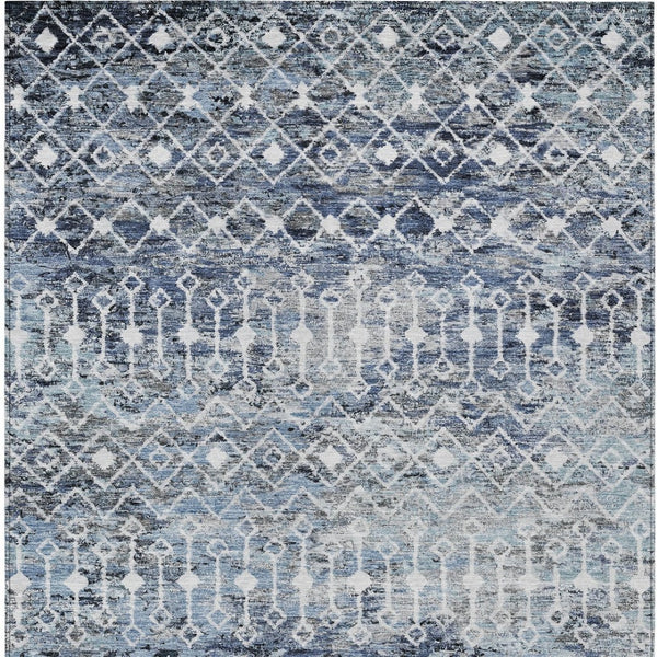 HomeRoots 5' Stylish Blue and Silver Argyle Area Rug - Durable, Washable, Indoor/Outdoor Versatile Design 5' X 8' 615801