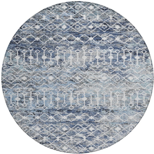 HomeRoots 5' Stylish Blue and Silver Argyle Area Rug - Durable, Washable, Indoor/Outdoor Versatile Design 8' Round 615802