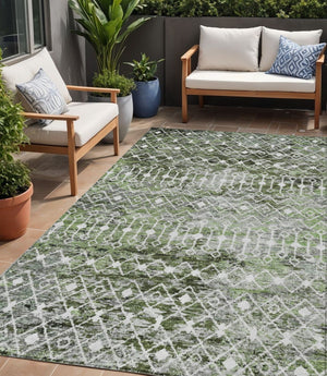 HomeRoots 5' Refresh Your Space with an Olive Green and Ivory Argyle Washable Area Rug for Indoor Outdoor Use 5' X 8' 615807