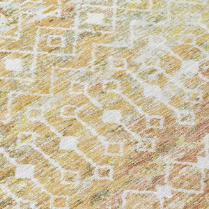 HomeRoots 5' Peach and Ivory Argyle Area Rug - Stylish, Durable Design for Indoor or Outdoor Spaces, Easy Care 8' Round 615814