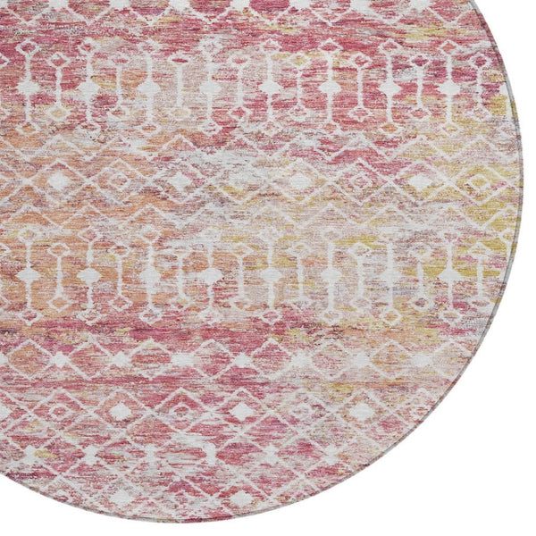 HomeRoots 5' Stylish Pink and Ivory Argyle Washable Area Rug – Perfect for Indoor and Outdoor Spaces 8' Round 615820