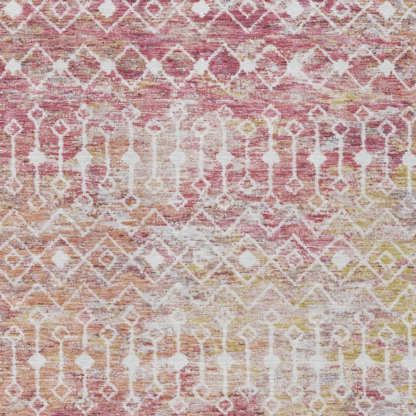 HomeRoots 5' Stylish Pink and Ivory Argyle Washable Area Rug – Perfect for Indoor and Outdoor Spaces 10' X 14' 615823