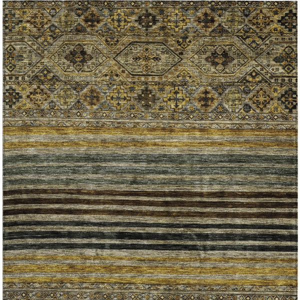 HomeRoots 5' Elegant Gray, Gold & Brown Medallion Washable Area Rug for Indoor and Outdoor Spaces 8' X 10' 615905