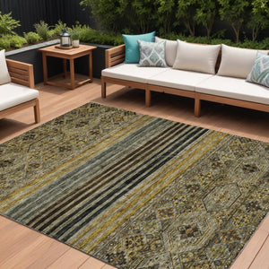 HomeRoots 5' Elegant Gray, Gold & Brown Medallion Washable Area Rug for Indoor and Outdoor Spaces 9' X 12' 615906