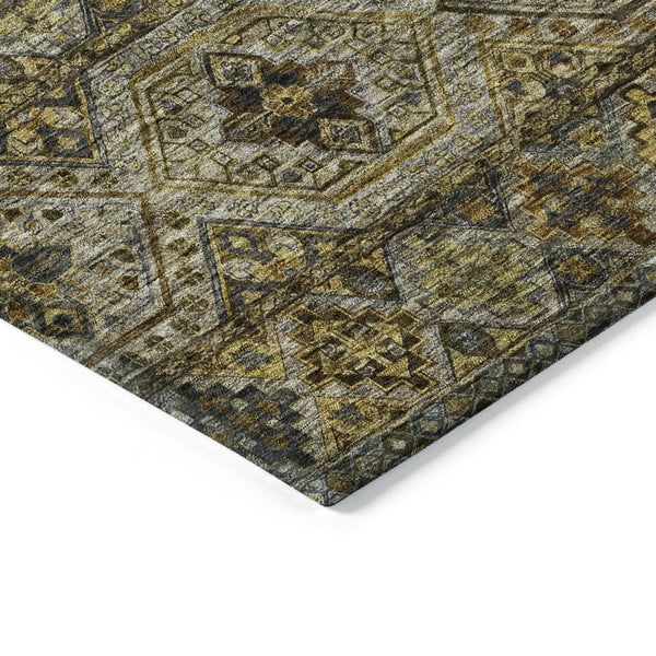 HomeRoots 5' Elegant Gray, Gold & Brown Medallion Washable Area Rug for Indoor and Outdoor Spaces 10' X 14' 615907