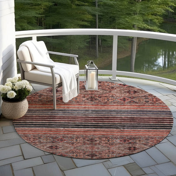HomeRoots 5' Washable Medallion Area Rug in Rust, Gray, and Salmon for Stylish Indoor-Outdoor Spaces 8' Round 615910