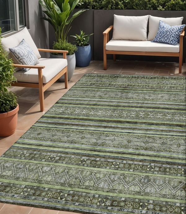 HomeRoots 5' Olive Green Gray Fern Southwestern Area Rug - Stylish, Washable, Durable for Indoor & Outdoor Use 5' X 8' 615969