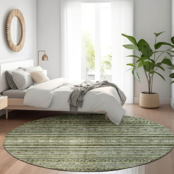 HomeRoots 5' Olive Green Gray Fern Southwestern Area Rug - Stylish, Washable, Durable for Indoor & Outdoor Use 8' Round 615970