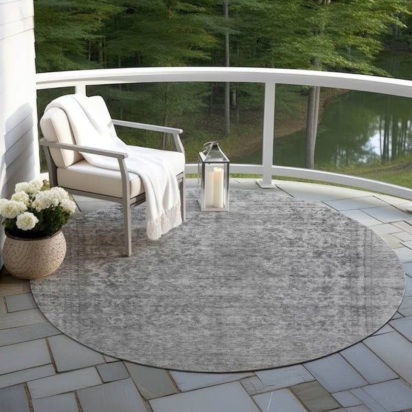 HomeRoots 5' Abstract Gray and Beige Indoor Outdoor Area Rug – Stylish, Durable, Washable for Easy Care 8' Round 616012