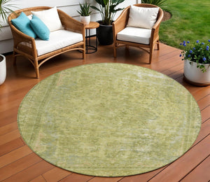 HomeRoots 5' Elegant Fern Green and Sage Medallion Area Rug - Durable, Washable Design for Indoor & Outdoor Use 8' Round 616066