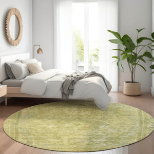 HomeRoots 5' Elegant Fern Green and Sage Medallion Area Rug - Durable, Washable Design for Indoor & Outdoor Use 8' Round 616066