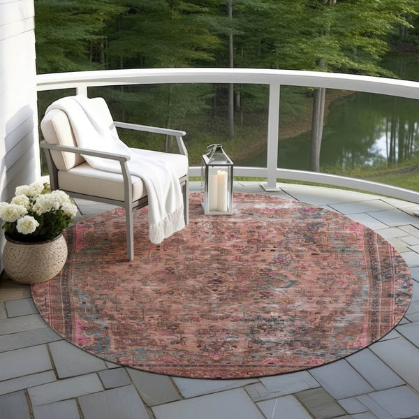 HomeRoots 5' Elegant Medallion Washable Area Rug in Soft Pink and Mauve - Durable, Stylish for Indoor & Outdoor Use 8' Round 616072